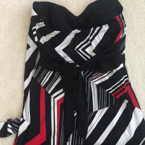 Semi-Formal Dress - Picture 3 of 4